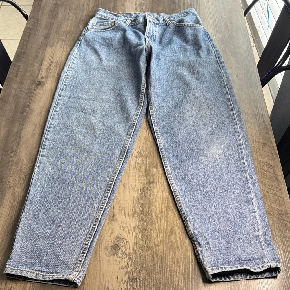 Vintage 90’s 1992 Levi's 560 Made in USA  Light Blue Relaxed Fit Men's Jeans